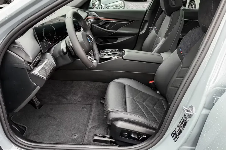 BMW 520 (Seria 5) din 2026 cu 0 km - oferta BMW203710 - foto 10