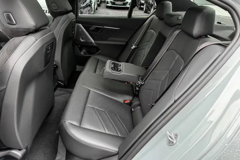 BMW 520 (Seria 5) din 2026 cu 0 km - oferta BMW203710 - foto 15