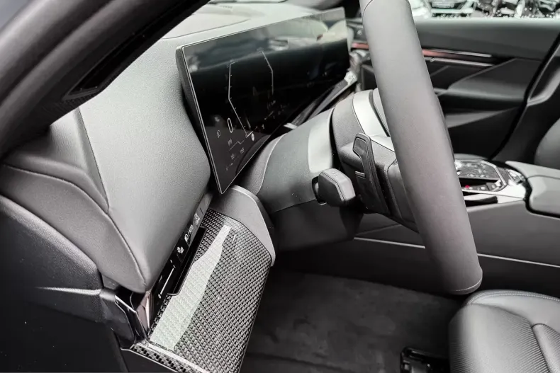 BMW 520 (Seria 5) din 2026 cu 0 km - oferta BMW203710 - foto 18