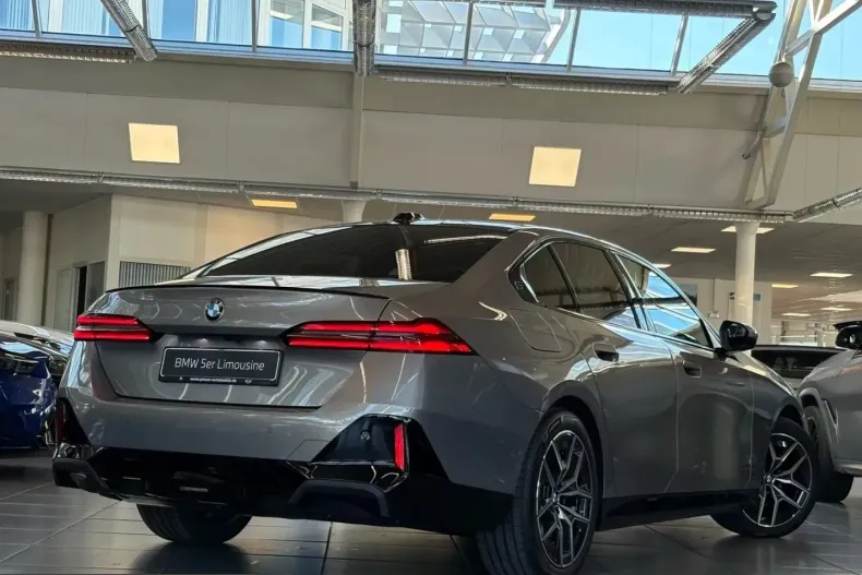 BMW 520 (Seria 5) din 2026 cu 0 km - oferta BMW203713 - foto 2