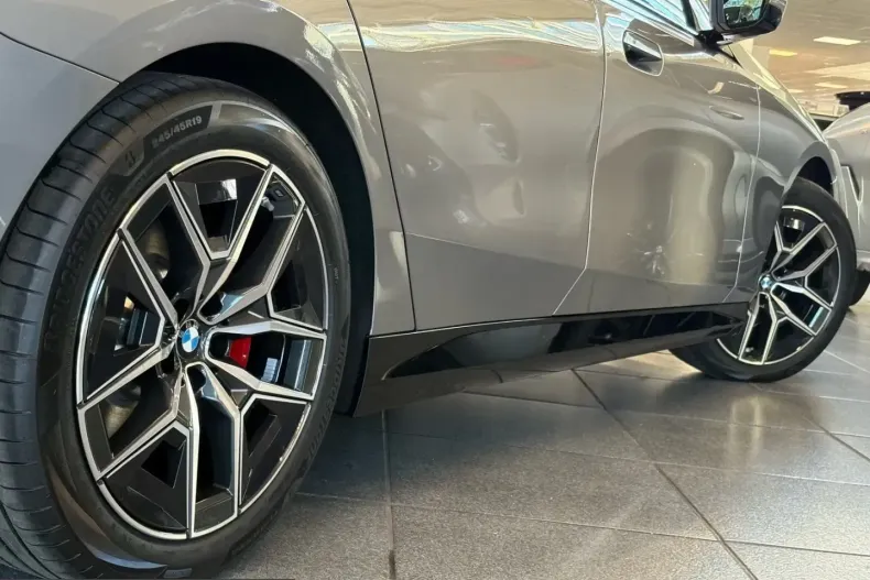 BMW 520 (Seria 5) din 2026 cu 0 km - oferta BMW203713 - foto 3