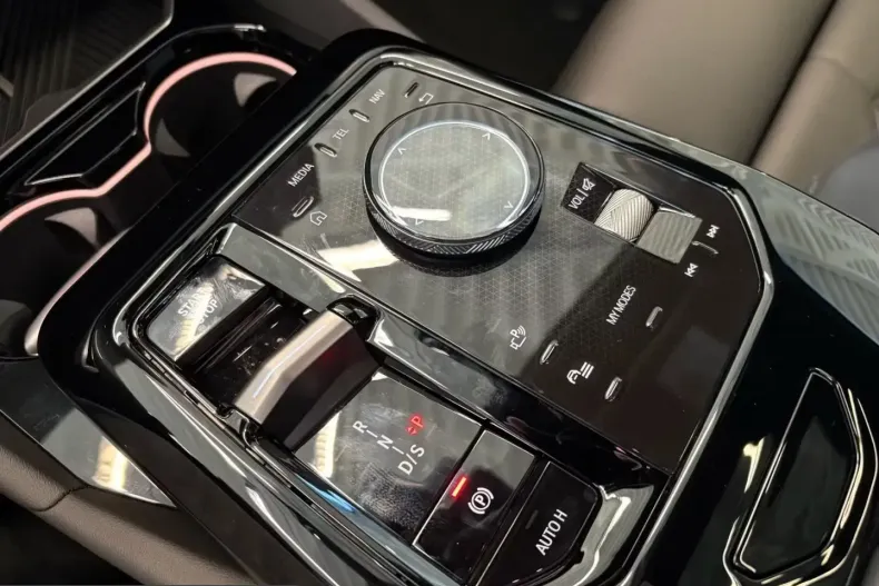 BMW 520 (Seria 5) din 2026 cu 0 km - oferta BMW203713 - foto 6