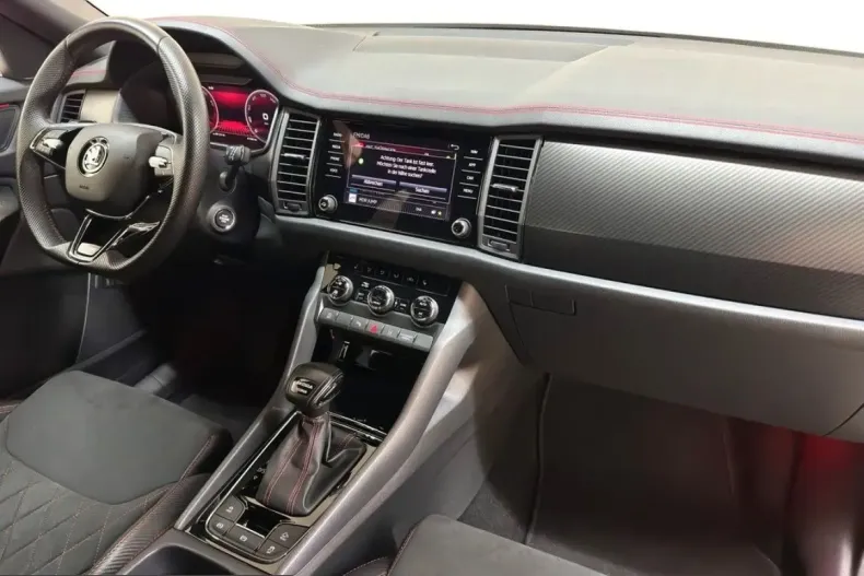 Skoda Kodiaq din 2023 cu 47.100 km - oferta SKO203715 - foto 7