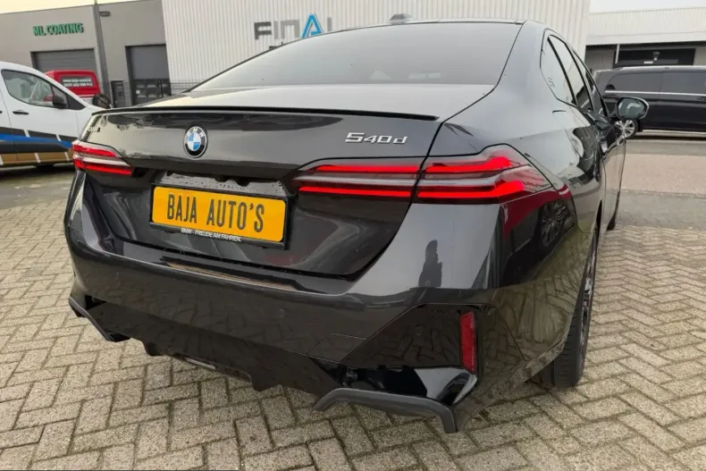 BMW 540 (Seria 5) din 2025 cu 10.900 km - oferta BMW203717 - foto 9
