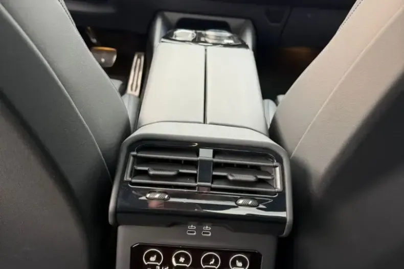 BMW 540 (Seria 5) din 2025 cu 10.900 km - oferta BMW203717 - foto 16