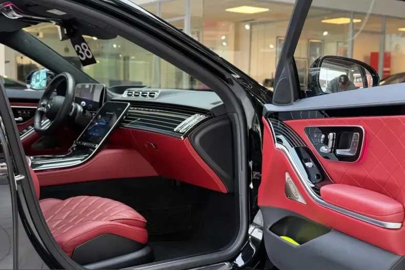 Mercedes-Benz S 580 (Clasa S) din 2023 cu 72.619 km - oferta MER203720 - foto 21