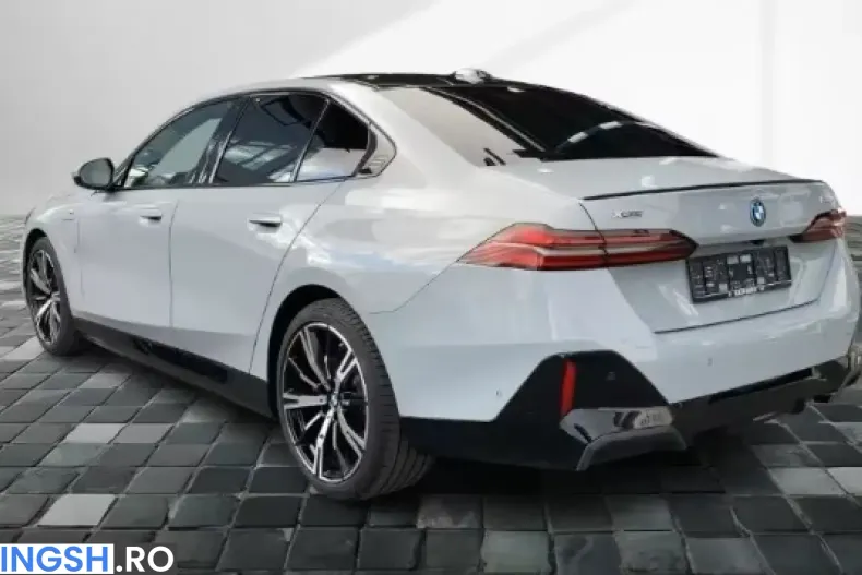 BMW 550 (Seria 5) din 2025 cu 20.480 km - oferta BMW203727 - foto 15