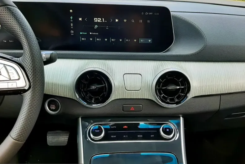 DFSK Forthing 4 din 2025 cu 14.500 km - oferta DFS203728 - foto 13