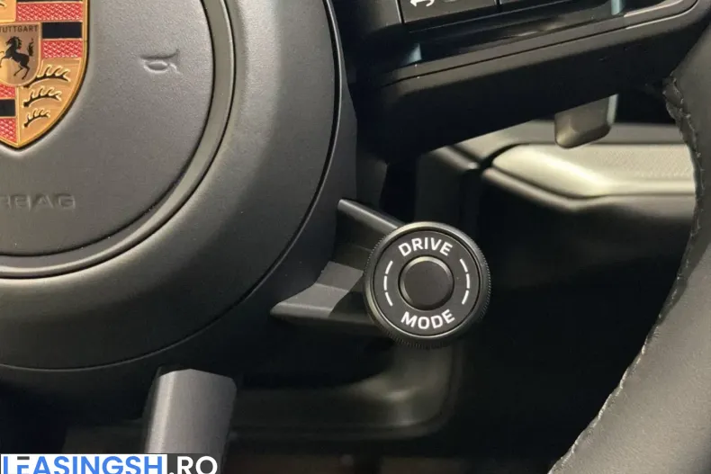 Porsche Cayenne din 2024 cu 14.600 km - oferta POR203729 - foto 9