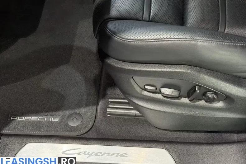 Porsche Cayenne din 2024 cu 14.600 km - oferta POR203729 - foto 19