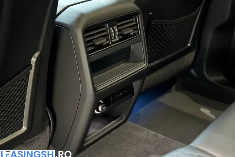 Porsche Cayenne din 2024 cu 14.600 km - oferta POR203729 - foto 22