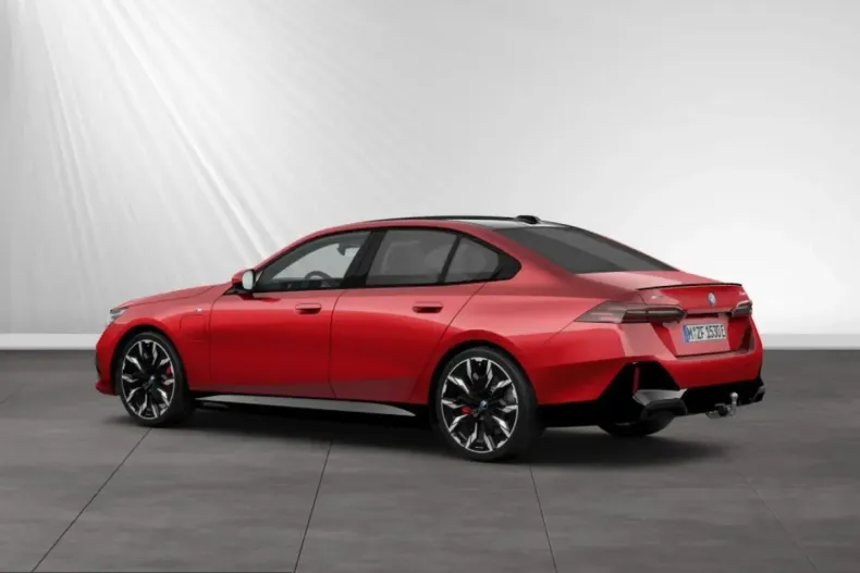 BMW 550 (Seria 5) din 2025 cu 29.830 km - oferta BMW203731 - foto 6