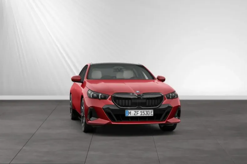 BMW 550 (Seria 5) din 2025 cu 29.830 km - oferta BMW203731 - foto 9