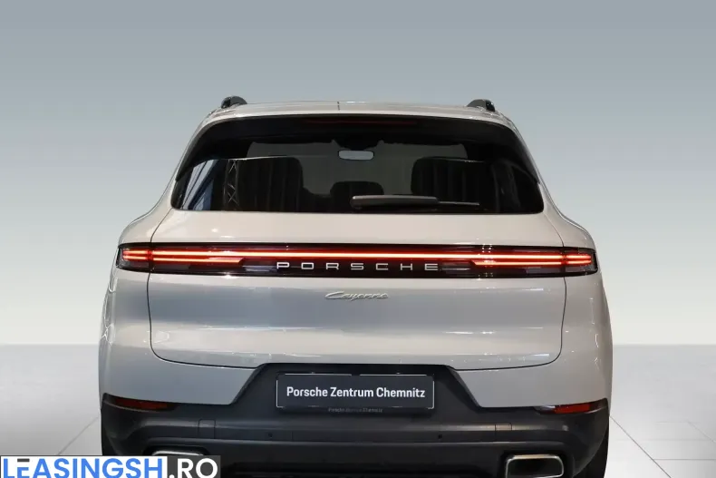 Porsche Cayenne din 2024 cu 22.400 km - oferta POR203735 - foto 6