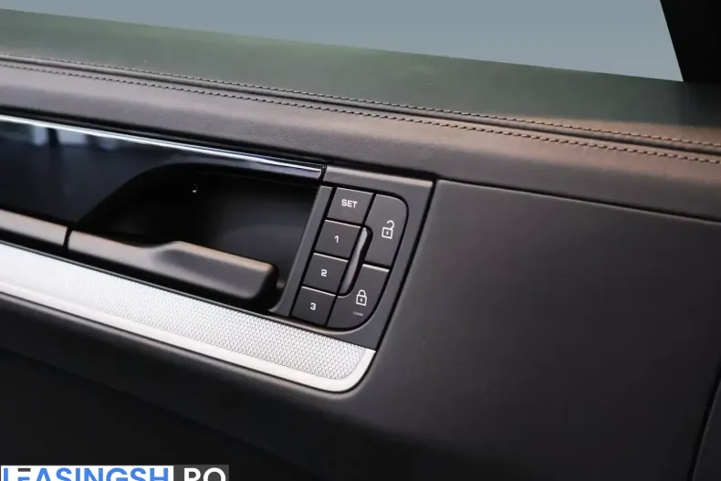 Porsche Cayenne din 2024 cu 22.400 km - oferta POR203735 - foto 19