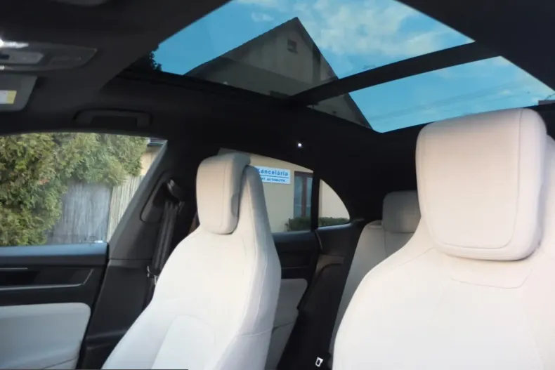 Porsche Macan din 2025 cu 9.000 km - oferta POR203737 - foto 5