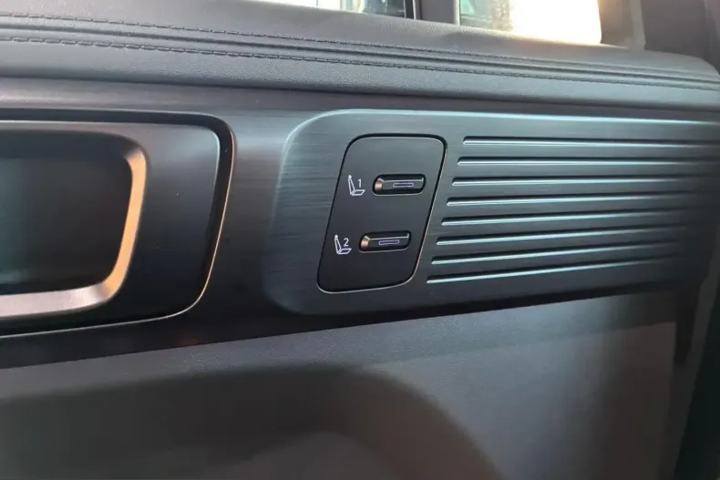 Hyundai Santa Fe din 2026 cu 15 km - oferta HYU203739 - foto 23