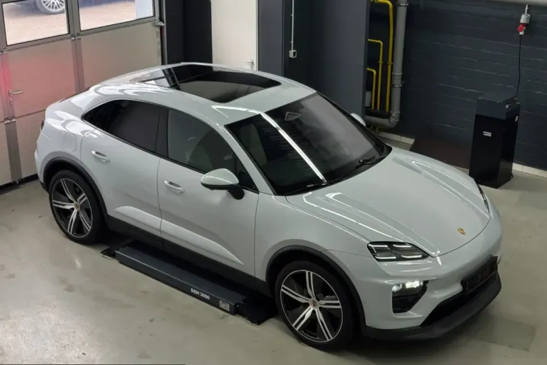 Porsche Macan din 2024 cu 36.700 km - oferta POR203740 - foto 3