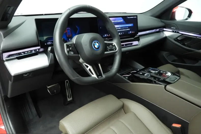 BMW 550 (Seria 5) din 2025 cu 21.000 km - oferta BMW203741 - foto 3