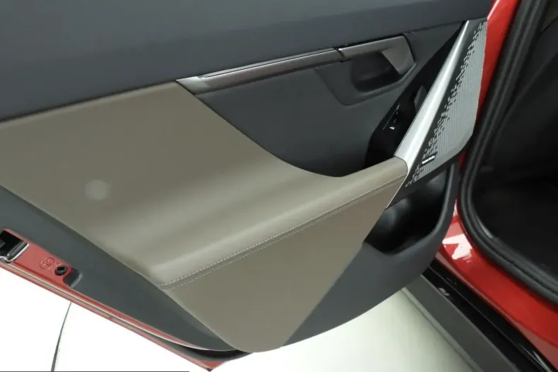 BMW 550 (Seria 5) din 2025 cu 21.000 km - oferta BMW203741 - foto 22