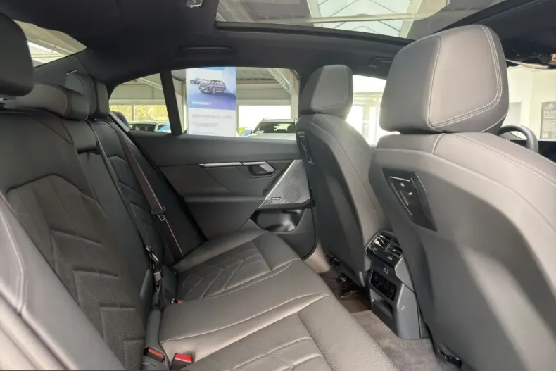 BMW 540 (Seria 5) din 2025 cu 19.543 km - oferta BMW203744 - foto 3