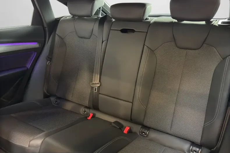 Audi Q5 din 2022 cu 61.255 km - oferta AUD203749 - foto 10