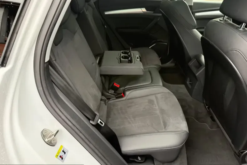 Audi Q5 din 2022 cu 75.121 km - oferta AUD203750 - foto 13