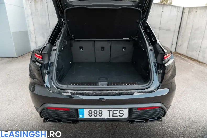 Porsche Macan din 2025 cu 6.050 km - oferta POR203758 - foto 9