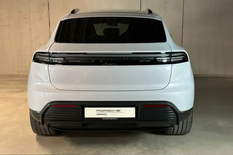 Porsche Macan din 2024 cu 37.100 km - oferta POR203759 - foto 6