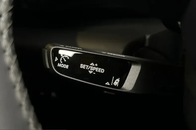 Porsche Macan din 2024 cu 37.100 km - oferta POR203759 - foto 22