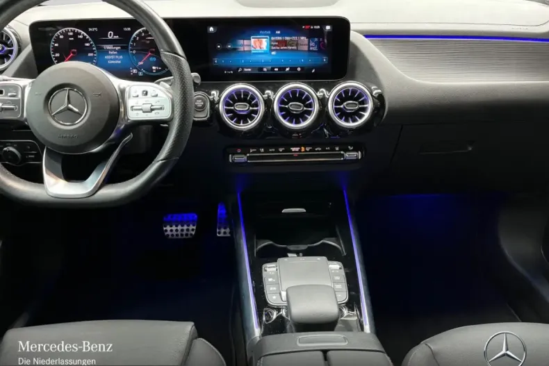 Mercedes-Benz GLA 250 (Clasa GLA) din 2023 cu 49.270 km - oferta MER203760 - foto 12