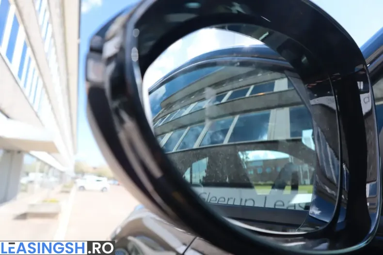 Porsche Macan din 2024 cu 17.000 km - oferta POR203761 - foto 12