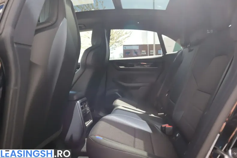 Porsche Macan din 2024 cu 17.000 km - oferta POR203761 - foto 14