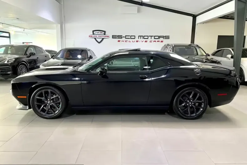 Dodge Challenger din 2026 cu 50 km - oferta DOD203762 - foto 3