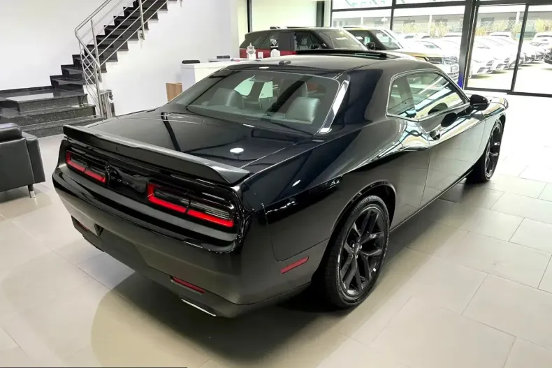 Dodge Challenger din 2026 cu 50 km - oferta DOD203762 - foto 4