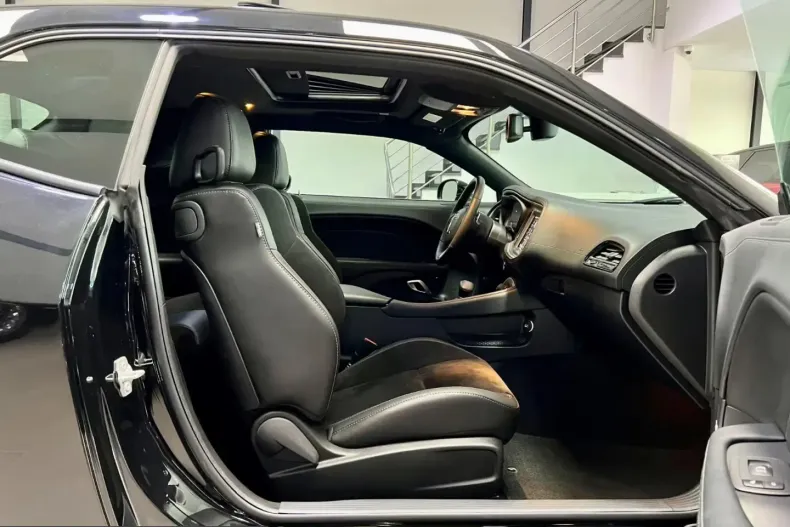 Dodge Challenger din 2026 cu 50 km - oferta DOD203762 - foto 13