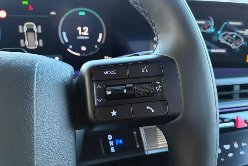 Hyundai Santa Fe din 2026 cu 15 km - oferta HYU203763 - foto 18