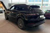 Porsche Cayenne din 2023 cu 56.125 km - oferta POR203764 - foto 3