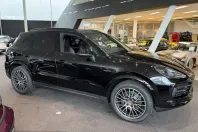 Porsche Cayenne din 2023 cu 56.125 km - oferta POR203764 - foto 6