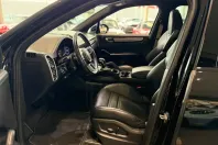 Porsche Cayenne din 2023 cu 56.125 km - oferta POR203764 - foto 11