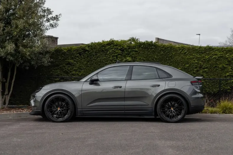 Porsche Macan din 2024 cu 44.561 km - oferta POR203766 - foto 6