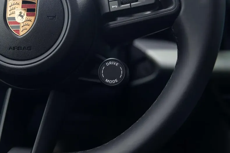 Porsche Macan din 2024 cu 44.561 km - oferta POR203766 - foto 34