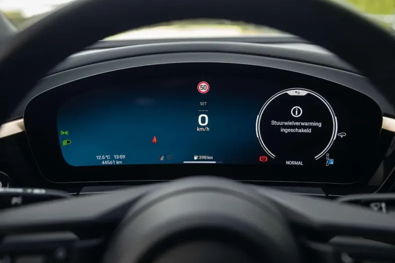 Porsche Macan din 2024 cu 44.561 km - oferta POR203766 - foto 37