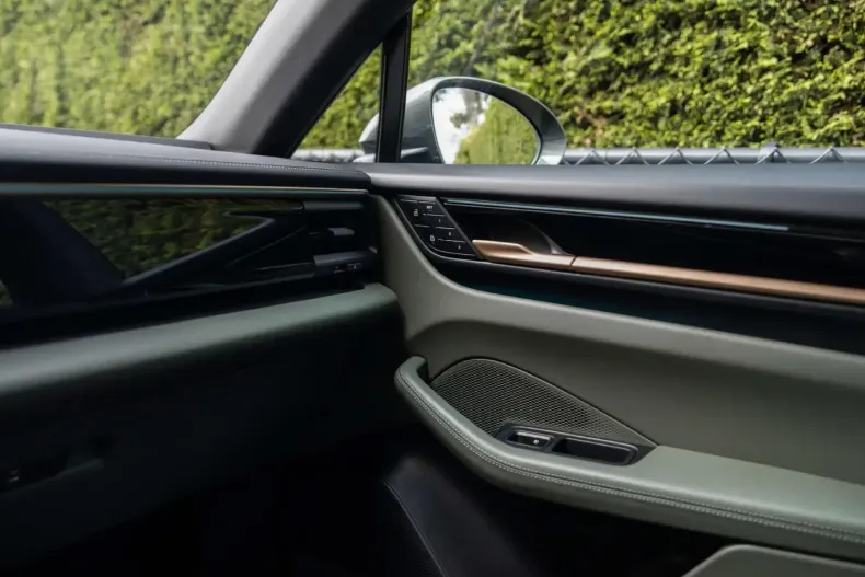 Porsche Macan din 2024 cu 44.561 km - oferta POR203766 - foto 46