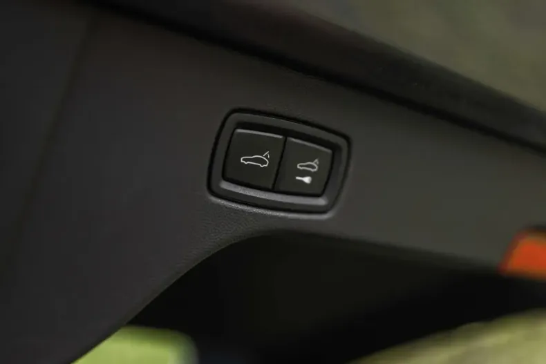 Porsche Macan din 2024 cu 44.561 km - oferta POR203766 - foto 49