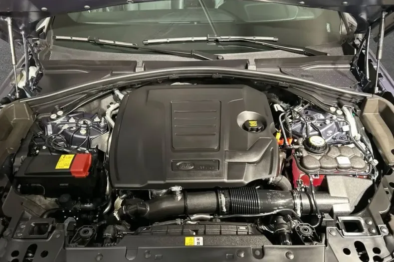 Land Rover Range Rover Velar din 2024 cu 9.097 km - oferta LAN203767 - foto 10