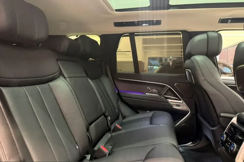 Land Rover Range Rover din 2024 cu 20.200 km - oferta LAN203776 - foto 20