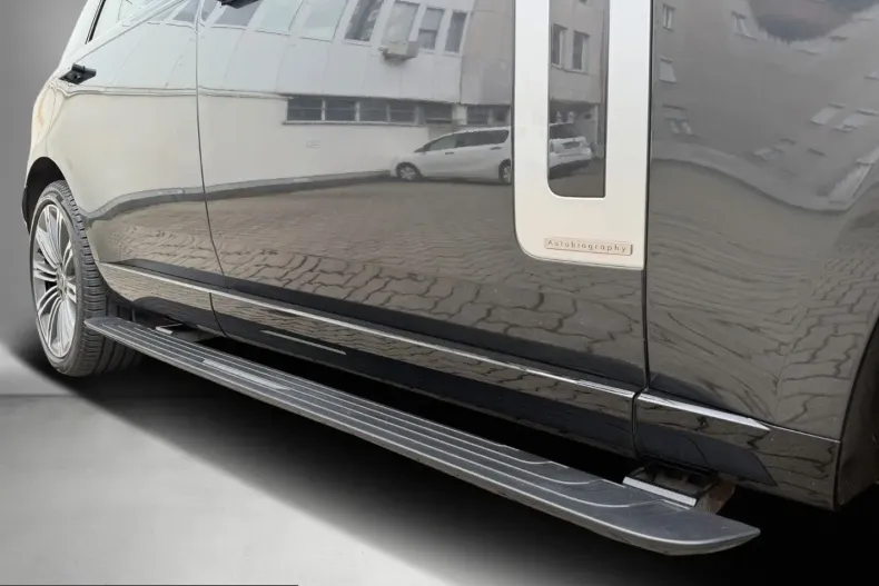 Land Rover Range Rover din 2023 cu 21.177 km - oferta LAN203777 - foto 17