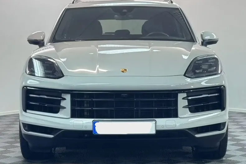 Porsche Cayenne din 2024 cu 23.950 km - oferta POR203779 - foto 1