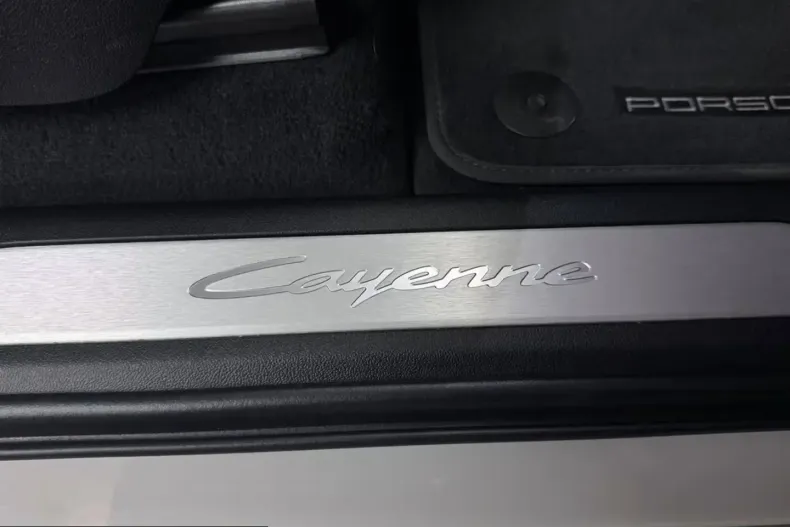 Porsche Cayenne din 2024 cu 23.950 km - oferta POR203779 - foto 6